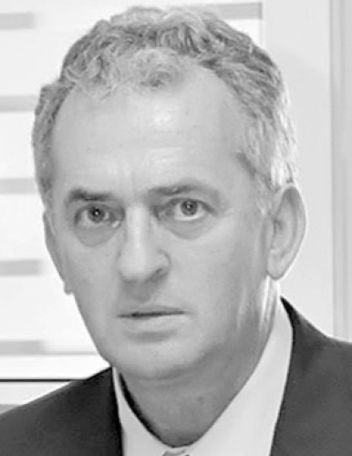 Вељко Поповић