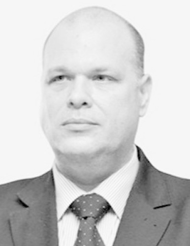 Проф. Милош Лучић